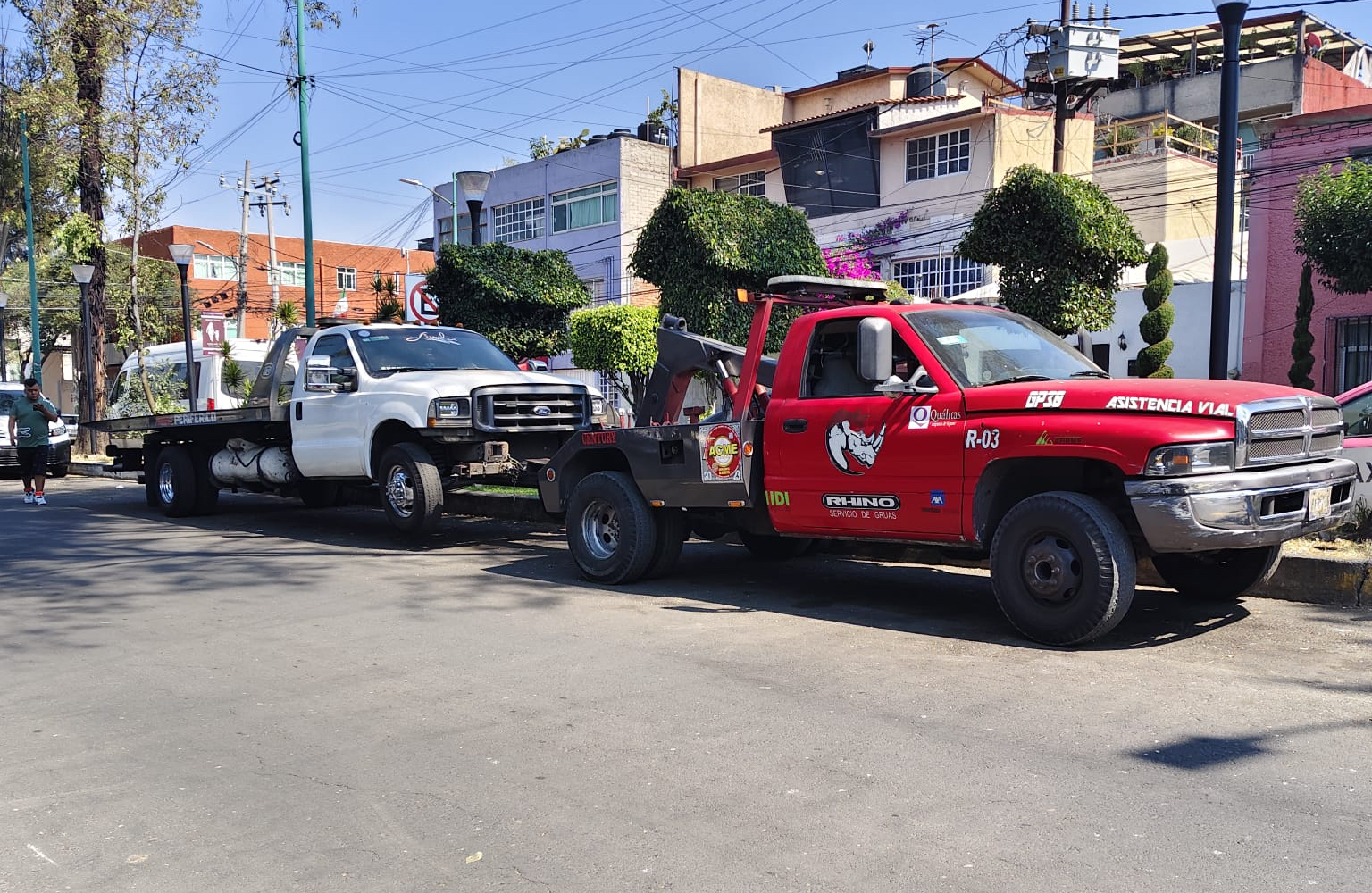 SERVICIO DE GRUAS